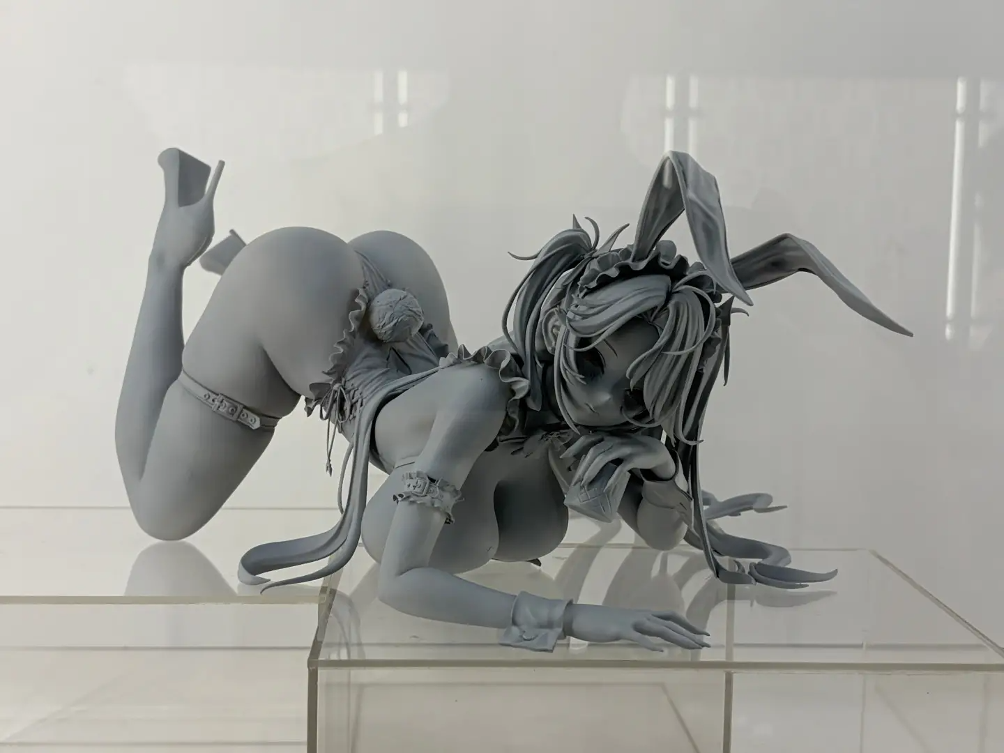 Figurine Azur Lane - Prinz Eugen - Ver. Between Tipsiness and a Wager - 14 - Alphamax (Annonce WF2026 Summer)